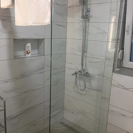 2 Bdrm Apartment In Zaton, Zadar Lägenhet